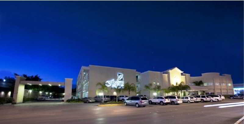 Fresno Galerias Torreón Exterior foto